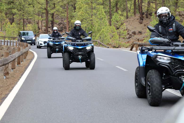 Viajando em direção ao Teide com os quadriciclos